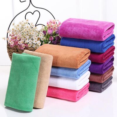 Buy Customized Microfibre Car Cleaning Cloth Comfortable Holeproof Long Lasting online manufacture