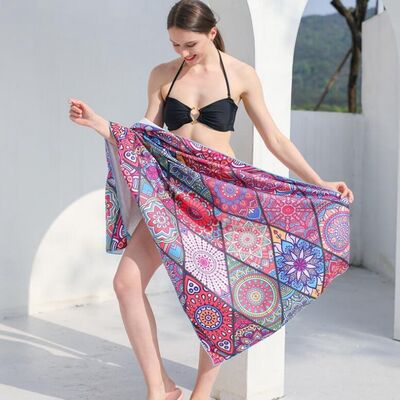 satın al Customisable Size And Printing Quick Dry Beach Towel Mikrofiber malzemesi Çevrimiçi üretim