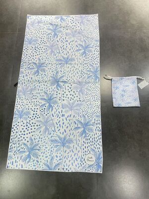 Buy Double Sides Printing Personalized Beach Towels Microfiber Sand Proof Beach Towel online manufacture