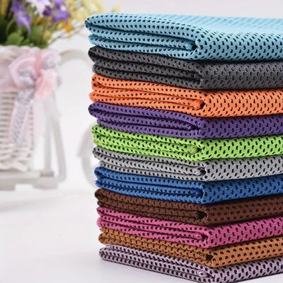 Mua Máy khăn tập thể dục ngoài trời microfiber di động có độ hấp thụ cao với kích thước có thể tùy chỉnh cho hiệu suất mọi thời tiết sản xuất trực tuyến