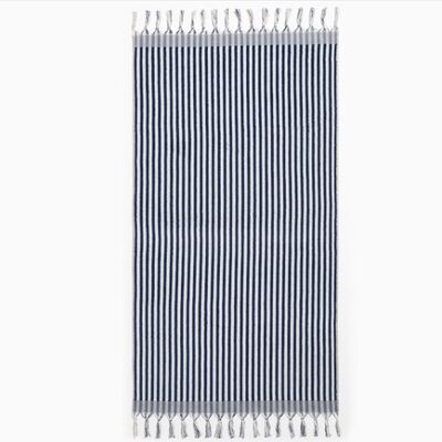 Buy Ultra Compact Lightweight Quick-Dry Beach Towel for Travel and Outdoor Activities online manufacture