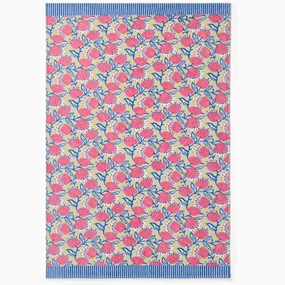 Buy All-in-One Beach Towel with Integrated Waterproof Pocket and Quick-Dry Technology Made from 100% Cotton Fiber Fabric online manufacture