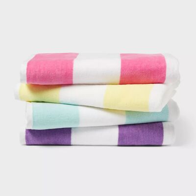 kaufen Coastal Quarters 4-teiliges gestreiftes Strandtuch-Set mit passenden Streifen und wasserabweisender Tragetasche Online-Herstellung