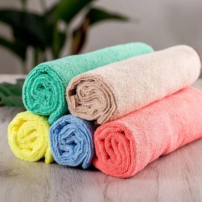Customized Lightweight Microfiber Towel Home Cleaning Soft Microfiber Cloth