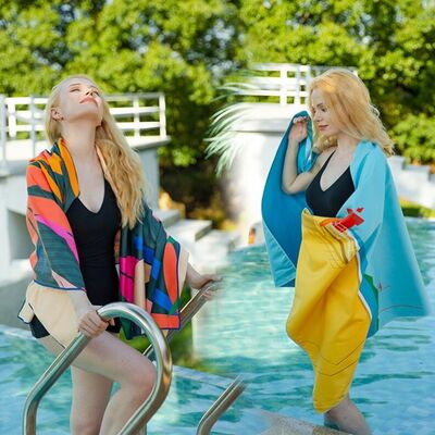 High Water Absorbent Sand Resistant Beach Towel Eco Friendly Fade Resistant