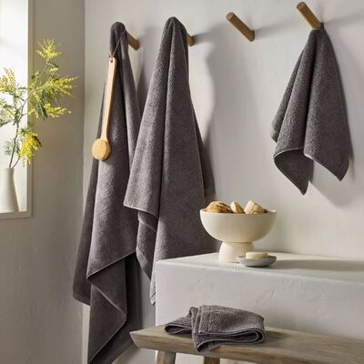 Highly Absorbent Quick-Dry Hypoallergenic Organic Cotton Bath Towel for Sensitive Skin and Gym Use