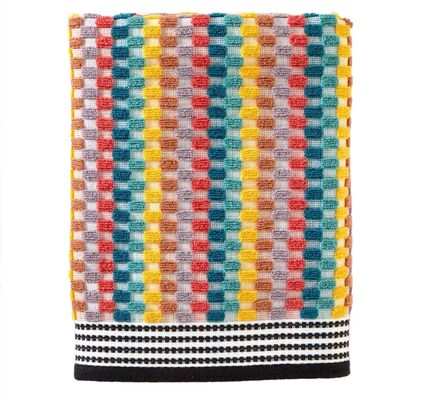 650GSM Jacquard Beach Towel with Fade Proof Woven Patterns and Machine Washable Design